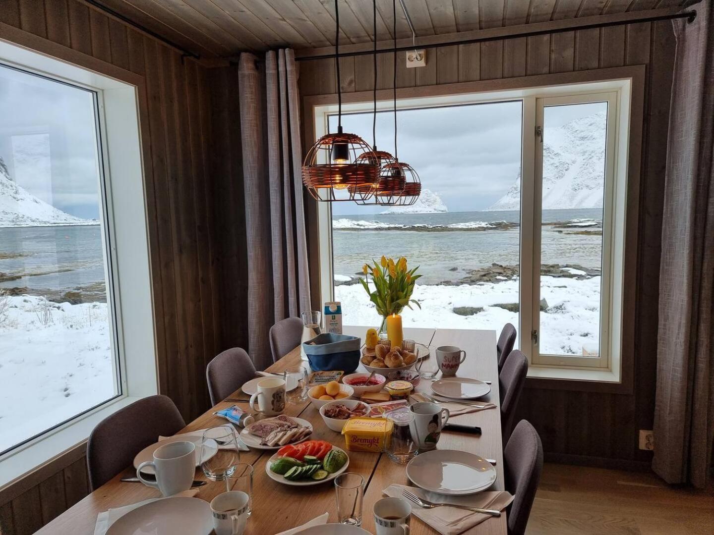 Magic Views And Walking Distance To Best Beaches Leknes Exterior photo