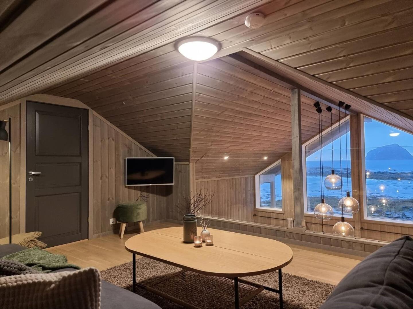 Magic Views And Walking Distance To Best Beaches Leknes Exterior photo